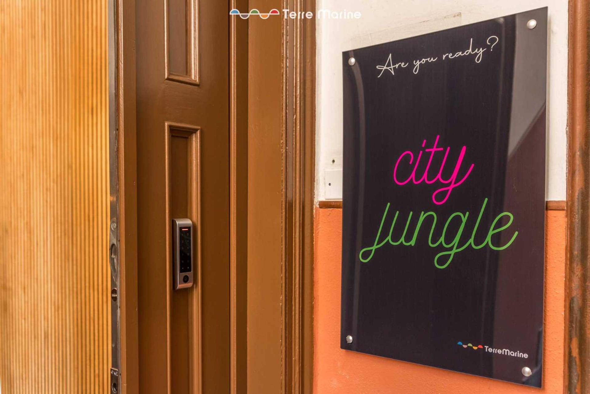 City Jungle, Terre Marine لا سبيتسْيا المظهر الخارجي الصورة